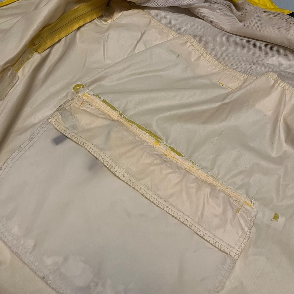 REI bright yellow raincoat (no hood, long in back for rear-end coverage) pockets - Picture 13 of 13